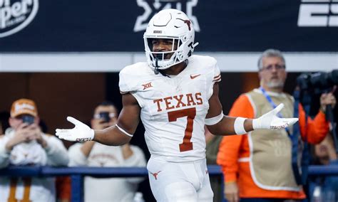 11 Longhorns invited to the 2024 NFL Scouting Combine