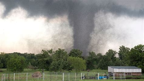 11 confirmed tornadoes after Wednesday night's storms: National Weather Service