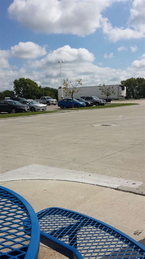 1101 cherry hill rd joliet il. Ideal industrial setting within the well-established and rapidly expanding Cherry Hill Business Park . ... 2750 Ellis Rd, Joliet, IL. BUILDING SIZE: 207,863 SF ... 