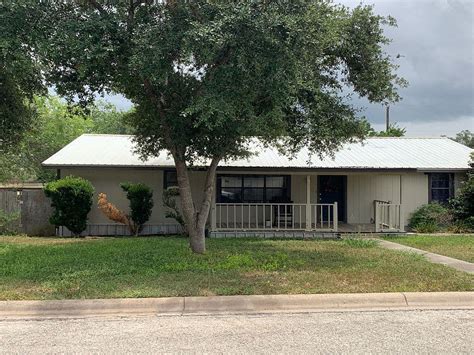 1102 Terry St, George West, TX 78022 Zillow