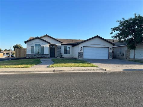 1111 W Encore Dr, Hanford, CA 93230 Zillow