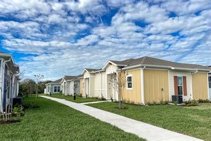 11120 Bennett Drive, Bradenton, FL 34211. 1 BED: $2,079+ 2 BEDS: $2,415+ View Details Contact Property Today Compare Residences At The Green 11645 Monument Drive, .... 