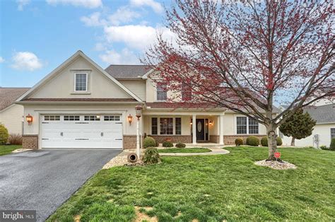  127 Kilgannon Ln, Lancaster PA, is a Single Family home that contains 2286 sq ft and was built in 2010.It contains 3 bedrooms and 2 bathrooms.This home last sold for $499,311 in June 2010. The Zestimate for this Single Family is $597,400, which has increased by $1,940 in the last 30 days.The Rent Zestimate for this Single Family is $3,158/mo, which has increased by $94/mo in the last 30 days. . 