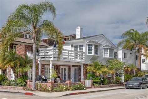 115 DIAMOND Ave, Newport Beach, CA 92662 - Redfin