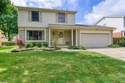 11609 Falcon Dr, Sterling Heights, MI 48313 - Redfin