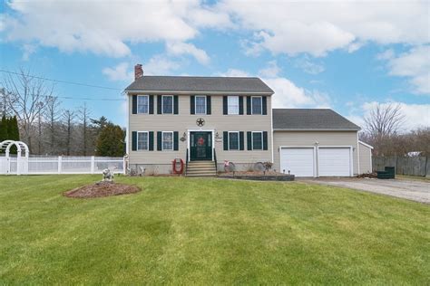 118 School St, North Brookfield, MA 01535 Redfin