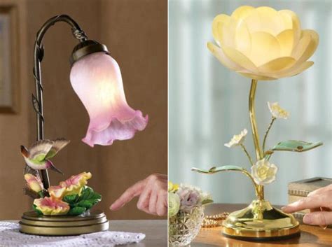 12 Beautiful Lamps Shaped in Flower - Design Swan