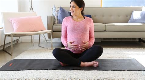 12 Best Online Prenatal Workouts for Moms-to-Be - TheBump.com