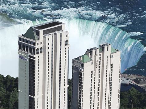 12 Hotels with Best Views of Niagara Falls Canada