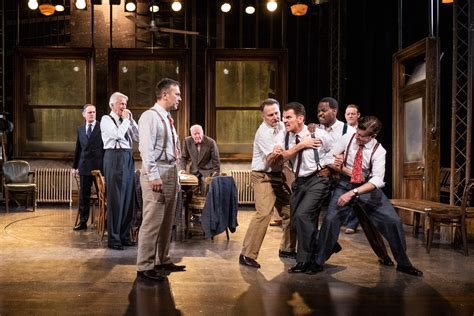 12 angry men play