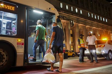 12 buses carrying migrants arrive in Chicago over the weekend 