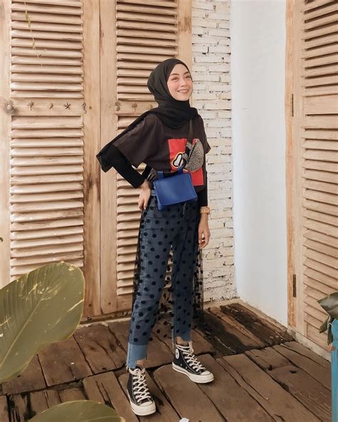 12 Ide Ootd Hijab Pakai Celana Jeans Hitam Grosir Seragam Puith Dan Celana Hitam Bandung - Grosir Seragam Puith Dan Celana Hitam Bandung