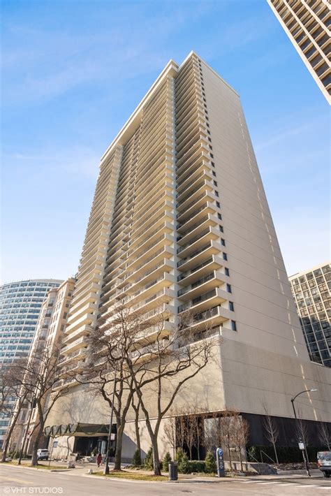 1212 n lake shore drive. 1212 N Lake Shore Dr #13a, Chicago IL, is a Condo home that contains 2150 sq ft and was built in 1969.It contains 3 bedrooms and 2.5 bathrooms.This home last sold for $775,000 in February 2013. The Zestimate for this Condo is $973,700, which has increased by $24,120 in the last 30 days.The Rent Zestimate for this Condo is $5,888/mo, which … 