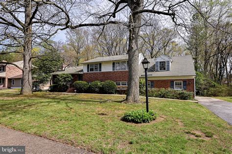 1219 Lakewood Dr, Wilmington, DE 19803 MLS# DENC2041084