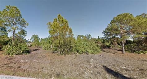 1239 County St E, Lehigh Acres, FL 33974 - Zillow