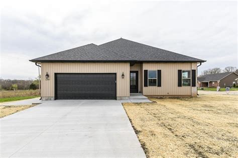 1240 E Keeling Pl, Bolivar, MO 65613 MLS #60237612 Zillow