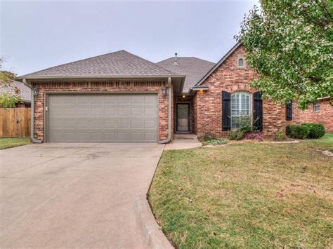 12504 Crystal Gardens Drive, Oklahoma City, OK 73170