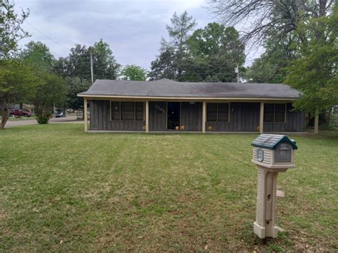 1265 E John St, Greenville, MS 38703 - Apartments.com