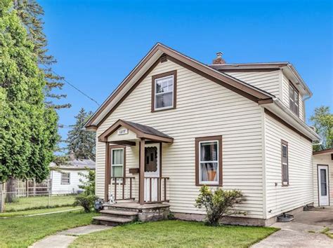 1277 9th St, Green Bay, WI 54304 Zillow