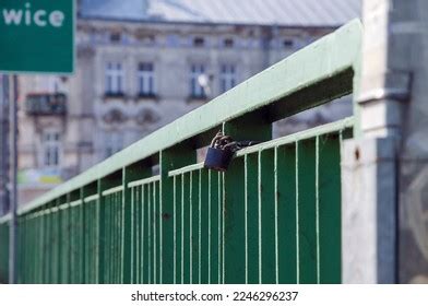 13,969 Bridge Handrail Images, Stock Photos & Vectors