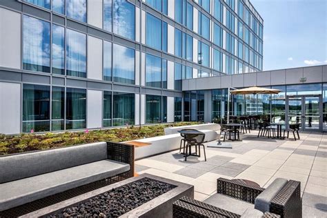 13 Best Rooftop Restaurants In Cincinnati, Ohio Trip101