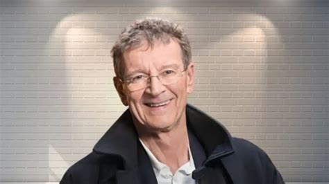 13 Facts About Red Symons FactSnippet