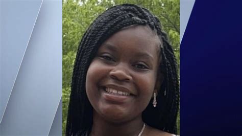13-year-old Chicago girl reported missing