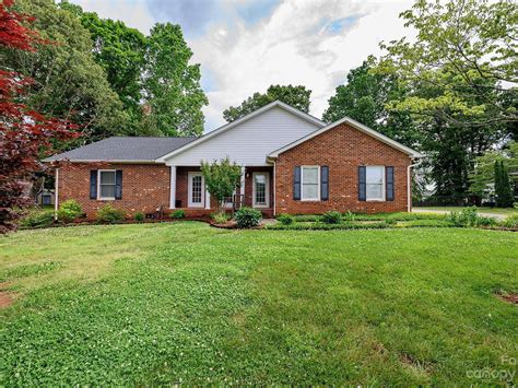 1321 Ripken Dr, Hickory, NC 28602 Zillow