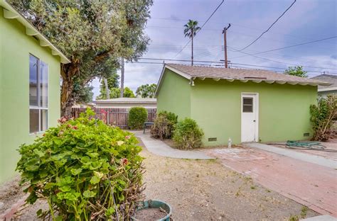 1337 W Prince Rd, Tucson AZ 85705 1337 W Prince Rd Tucson AZ 85705 Landline Low Spam Risk. Call The landline phone number 5202932580 is registered to L.a. Insurance in Tucson, AZ at 1337 W Prince Rd. Explore the listing below to view the full business profile including address. Business Info Phone (520 .... 