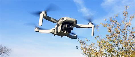 14 Best drones for video recording: (2024 Guide & Reviews)