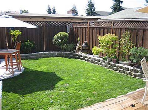 14 Small Yard Landscaping Ideas to Impress | Family Handyman - raincitystudios.com