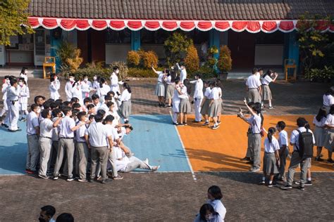 Bentrok warga kampung ambon dan kapuk