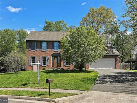 1414 Dulles Pl Herndon, VA 20240 - Coldwell Banker