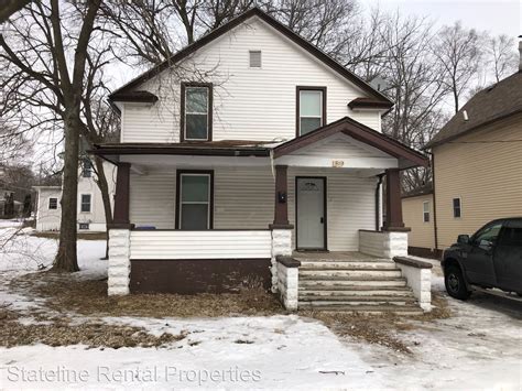 1427 Mulberry St Rockford, IL 61101 - Trulia Real Estate Search