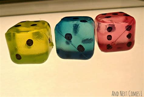 15 Awesome Dice Themed Crafts - DIYs.com