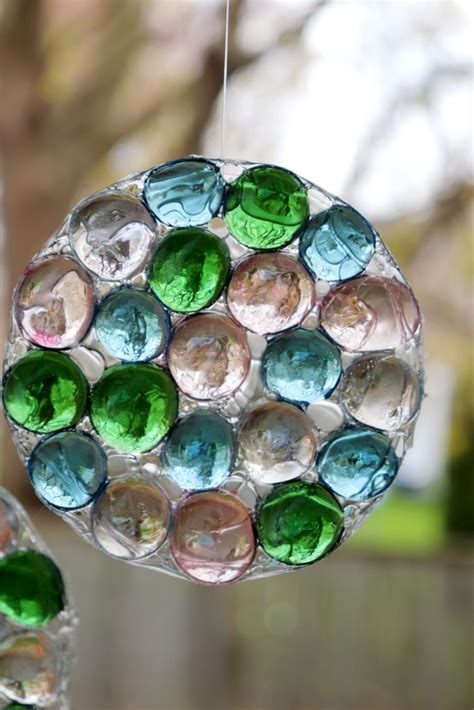 15 DIY Glass Bead Crafts - Nifty Thrifty DIYer - raincitystudios.com