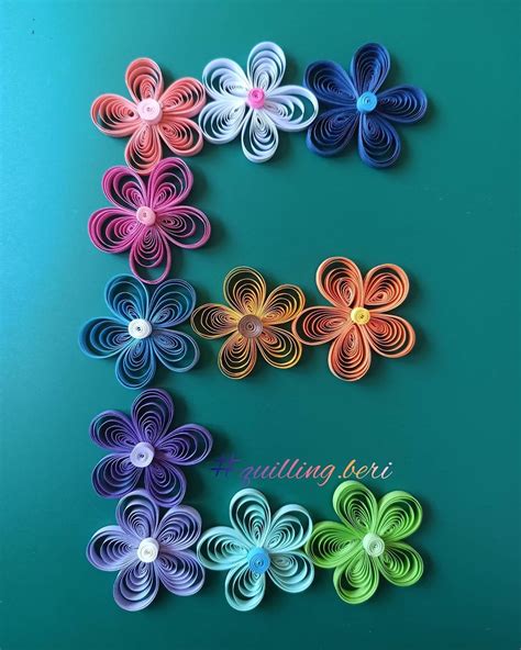 15 Easy Paper Quilling Patterns for Beginners