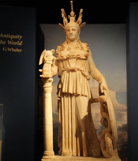 15 Most Famous Greek Statues - World Famous Things - muktibox.com