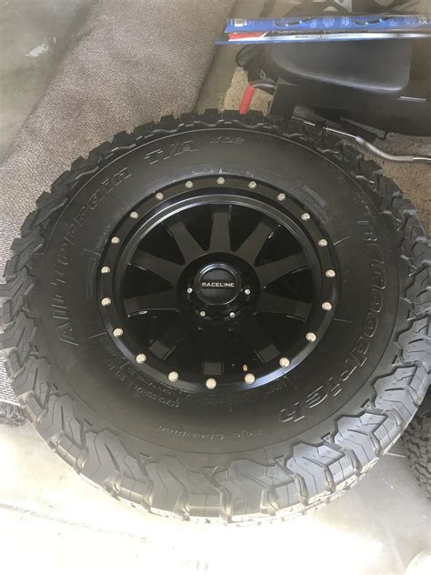 35 inch tires. Jump to Latest Follow ... I'm looking to put 35's on my 17 jku. i currently have 33's on 15 inch rims the level 8 rims. can i put 35s on 15 inch rim. was thinking 35x12.5. is this possible and if so did anyone run into any problems. Reactions: SilverbulletJKU1775.