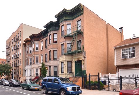 32796 sq. ft. multi-family (5+ unit) located at 1950 Bryant Ave, Bronx, NY 10460 sold for $1,410,000 on Dec 5, 2003. View sales history, tax history, home value estimates, and overhead views. APN 0.... 