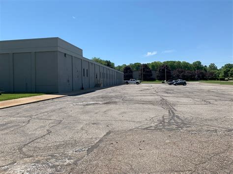 1550 commerce dr stow oh 44224. All Photos. Auction day: Wed, Jul 26th at 12:00PM. Pickup day: Thu, Jul 27th between 12PM - 7PM. Pickup Location: 1550 Commerce Dr, Stow, OH 44224. All purchases will be charged with a 13% auction fee. For answers to any additional questions please refer to the "FAQ's" tab. Items must be picked up on the scheduled pick up day. 
