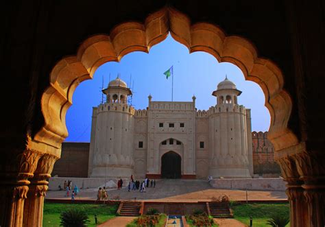 16 Best Forts in Pakistan Price in Pakistan