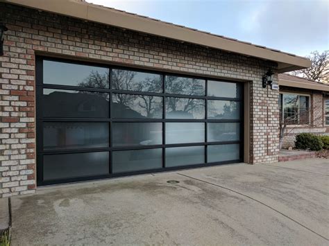 garage door, 10 x 9 ft. . 
