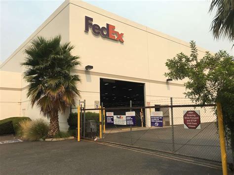 FedEx Ship Center at 16633 Schoenborn St, North Hills, CA 91343. Get FedEx Ship Center can be contacted at (800) 463-3339. Get FedEx Ship Center reviews, rating, hours, phone number, directions and more. . 