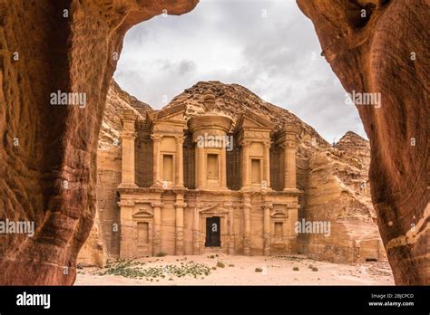 17,307 Petra Jordan Stock Photos and Images - 123RF