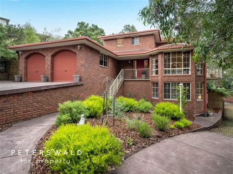 17 Lalwinya Road, Mount Nelson Property History & Address