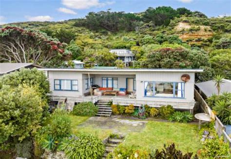 17 Westside Road, Port Waikato for Sale Barfoot