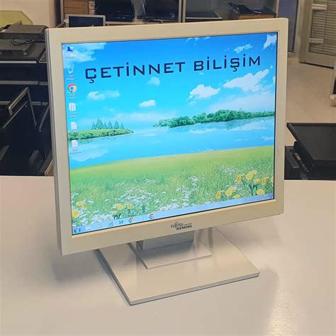 17 inç LED LCD kare ekran monitör.
