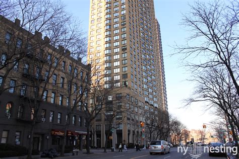 1755 york avenue. Property Description. The Barclay was erected in 1985 in the quiet residential Gracie Mansion area of the Upper East Side. The Barclay features two setbacks at the north and south and columns of bay … 