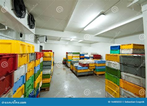 18,410 Cold Storage Stock Photos, Images & Pictures